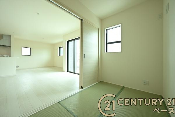 リーブルガーデン大豆越 ３号棟 ／新築一戸建の和室|■現地撮影写真■ほっこり落ち着ける和室！客間としてもご利用いただけます！