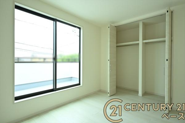 リーブルガーデン大豆越 ３号棟 ／新築一戸建の収納|■現地撮影写真■全居室に収納を完備！