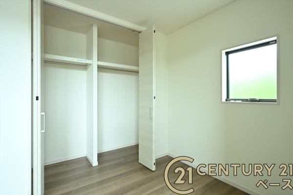 リーブルガーデン大豆越 ４号棟 ／新築一戸建の収納|■現地撮影写真■全居室に収納を完備！