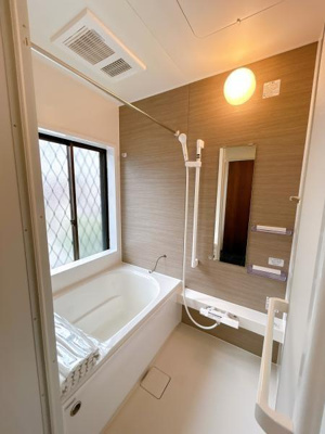 【浴室】 | 米子市旗ヶ崎1丁目　戸建て