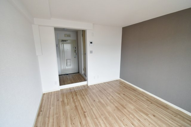 エスプレッソレジデンスの居間・リビング