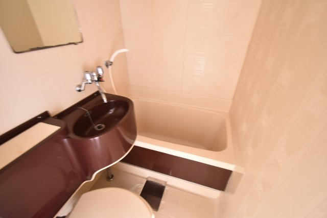 エスプレッソレジデンスの洗面所|洗面