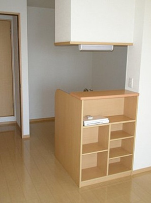 【居間・リビング】 | カトレアコート | ゆったりとした居間です