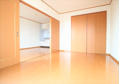 【洋室】 | センタービレッジ本町 | スタンダードな洋室です