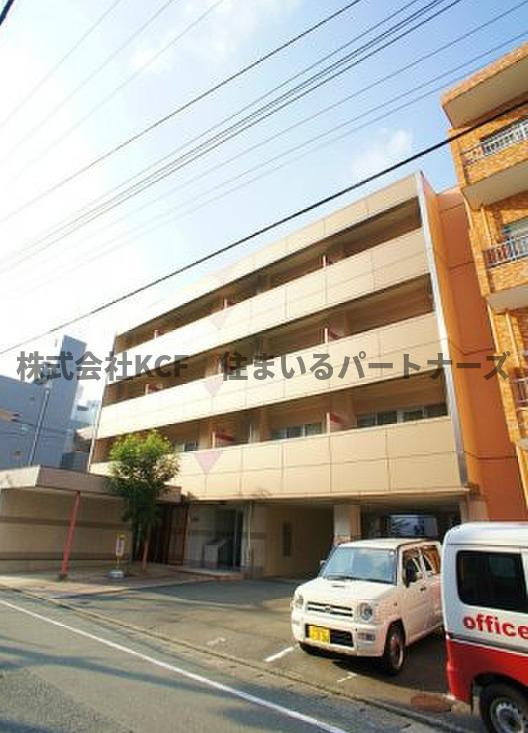 久留米市東和町の賃貸マンションの外観