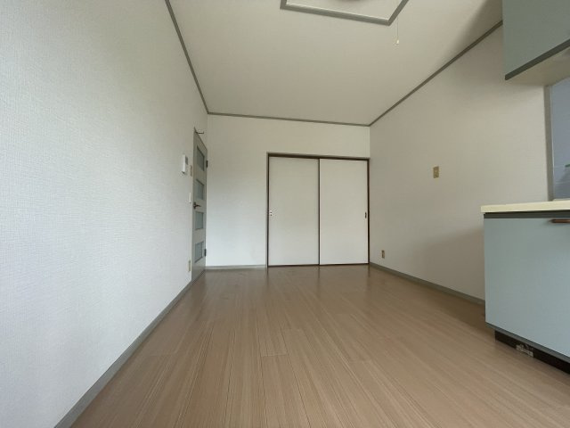 ハイツ深喜の居間・リビング