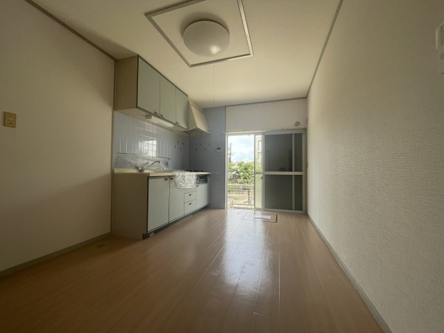 ハイツ深喜の居間・リビング