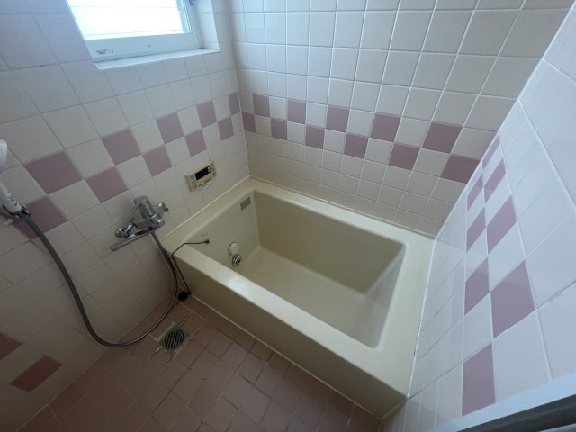 ハイツ深喜の浴室