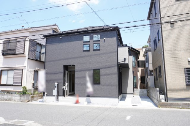 草加市草加2丁目 新築分譲住宅の外観