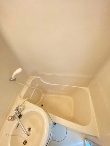 ダイドーメゾン甲東園の浴室