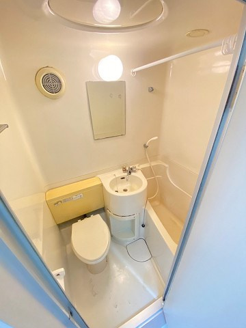 ダイドーメゾン甲東園の浴室