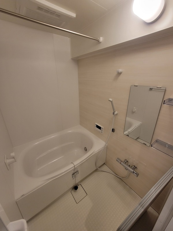 OC RESIDENCE R NISHINOMIYA OGOの浴室