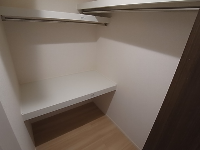 神戸市須磨区大手町５丁目のアパートの収納|ウォークインクローゼット