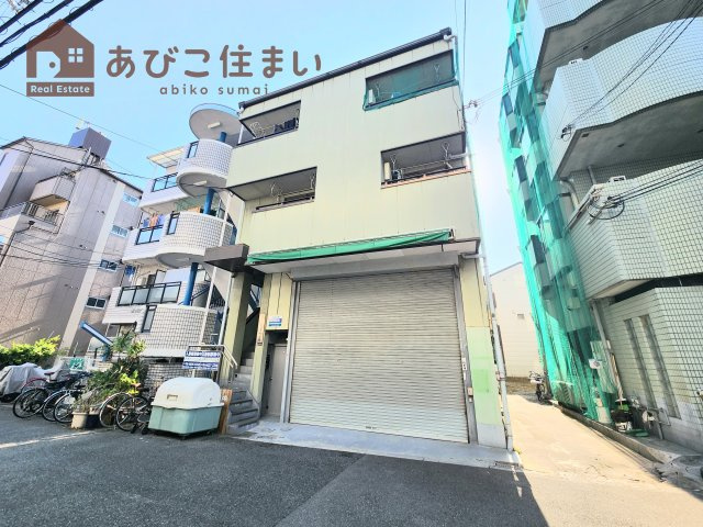 メゾンドロイヤルⅡの外観