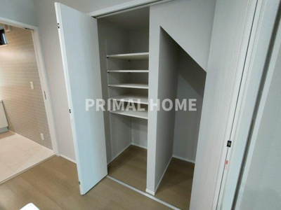 【収納】 | 三ッ沢南町戸建て | 階段下収納です。パントリーとしても。