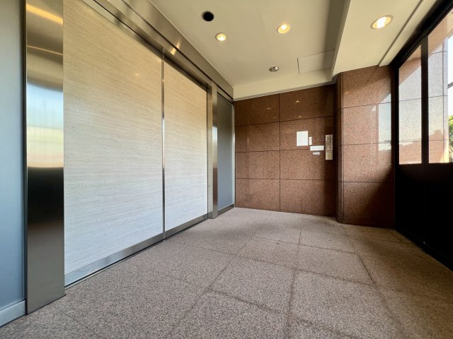 ニューサンピアザのエントランス