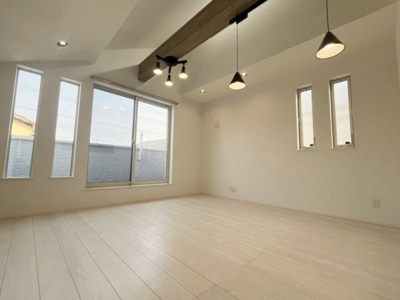 【居間・リビング】 | 杉並区下井草三丁目戸建 | おしゃれなリビングです