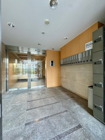 チェルキオ長居のエントランス