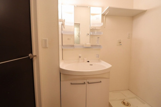 【洗面所】 | エミネンスＭ　B