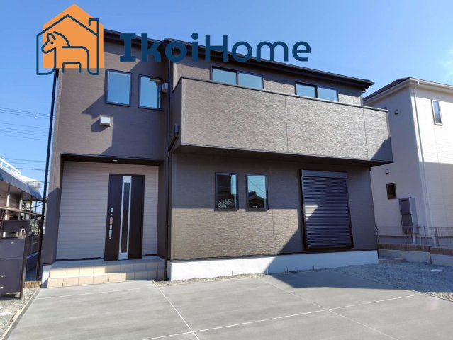 神戸市西区水谷2丁目　24-1期　新築一戸建　1号棟のエントランス|●年中無休:当日予約可●木目のかわいい色の玄関です。人気のスマート電子気キー付です。