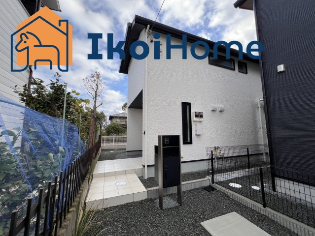 神戸市西区美賀多台4丁目　新築の外観|浴室TV、食洗器、乾太くん、床暖房付な豪華物件♪WIC、FCLありで収納豊富♪2台駐車可◎