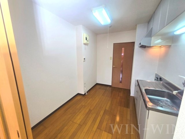 メゾン・サンパティークのキッチン|イメージ（同建物内別部屋の写真です）