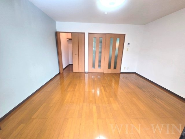 メゾン・サンパティークの居間・リビング|イメージ（同建物内別部屋の写真です）