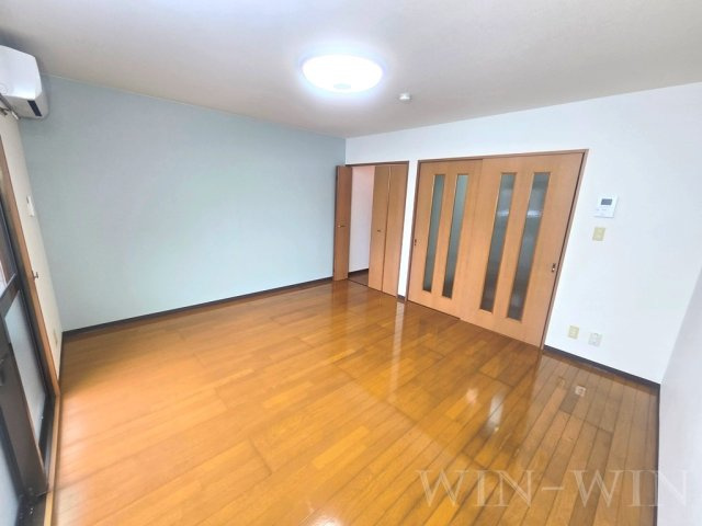 メゾン・サンパティークの居間・リビング|イメージ（同建物内別部屋の写真です）