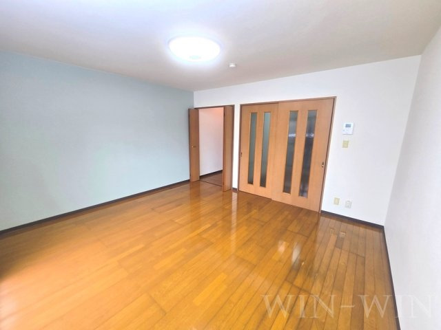 メゾン・サンパティークの居間・リビング|イメージ（同建物内別部屋の写真です）