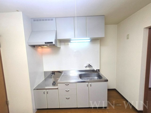 メゾン・サンパティークのキッチン|イメージ（同建物内別部屋の写真です）