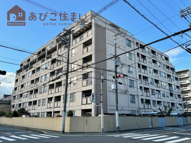 長居コーポラスの外観