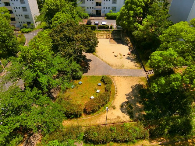 公団狭山住宅16号棟の周辺