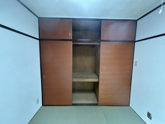 公団狭山住宅16号棟の収納