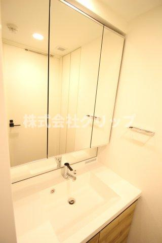 ＷＯＲＶＥ横浜伊勢佐木町の独立洗面台