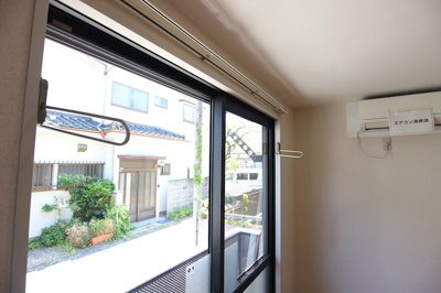 【バルコニー】 | ライジングコート