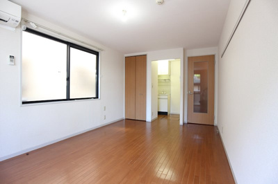 【内装】 | ライジングコート