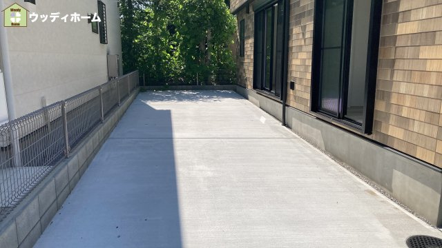 春日部市八丁目　未入居一戸建て　3号棟の駐車場