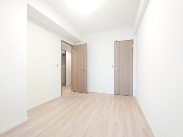 コスモ・ザ・パークス清瀬の森の洋室