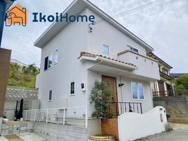 神戸市西区伊川谷町潤和　中古戸建　築浅の外観|●年中無休：当日予約可●一条工務店さんによる建築物で外観、内装ともにしっかりとした作りでおしゃれです