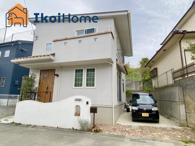 神戸市西区伊川谷町潤和　中古戸建　築浅のバルコニー|●年中無休：当日予約可●最寄りのバス停までは徒歩9分！6分で明石駅に到着する便利な立地です！