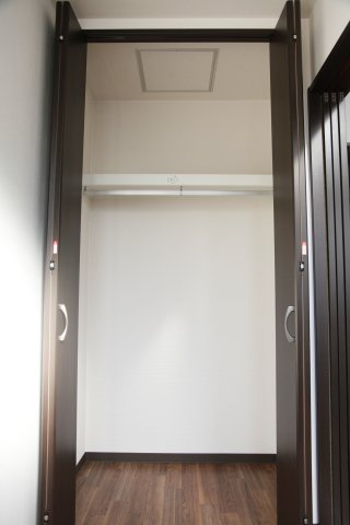 【収納】 | ビータス筥松弐番館 | 使いやすい収納が付いております。写真は類似です。