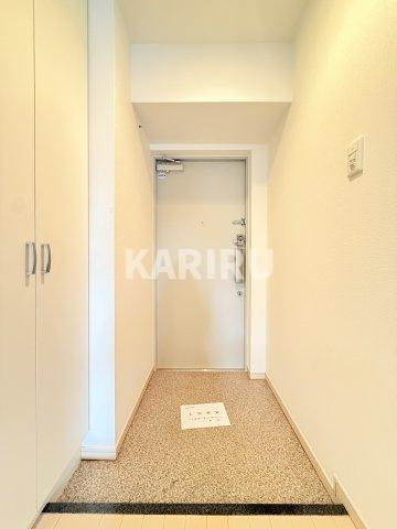 IKカーサの玄関