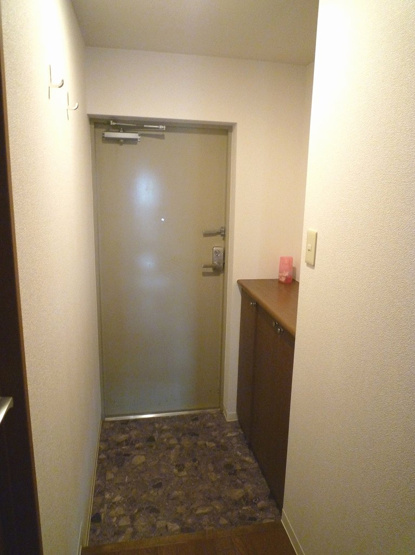 【玄関】 | リベラルシティハイツ | 他号室参考写真