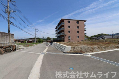 【周辺】 | ～四季～桂川駅南3号地