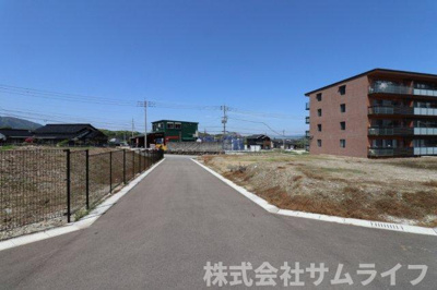 【周辺】 | ～四季～桂川駅南3号地