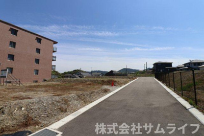 【周辺】 | ～四季～桂川駅南3号地