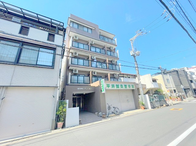 能登第2マンションの外観