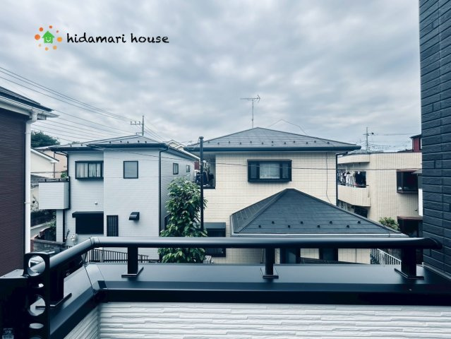 北区日進町①　新築未入居　01の前面道路含む現地写真