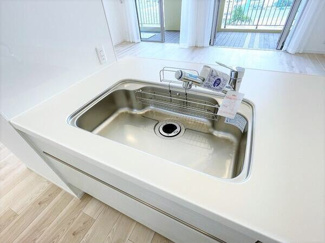 【キッチン】 | レイディアントシティ横濱カルティエ6 | キッチンシンク
※令和5年10月時点のリフォーム後写真