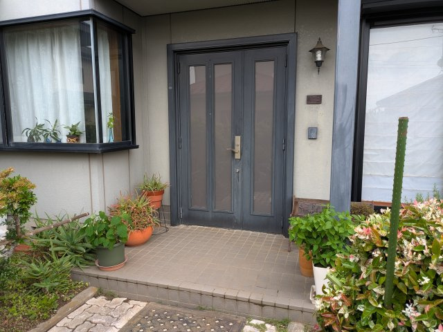 【玄関】 | 東金市藤下飛地　中古戸建